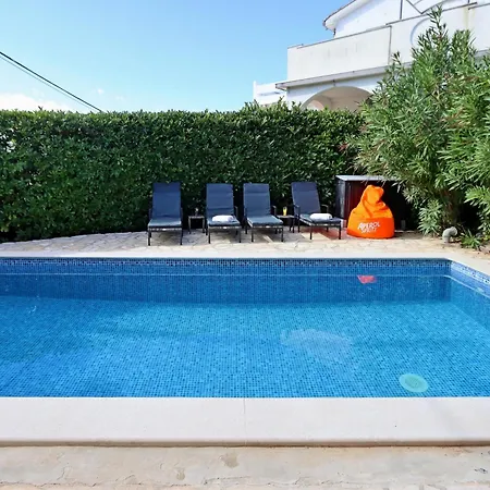 Family Friendly House With A Swimming Pool Nska, Krk - 23499