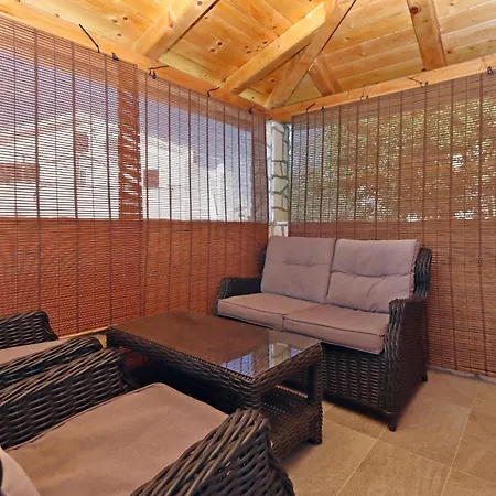 Family Friendly House With A Swimming Pool Nska, Krk - 23499 Case de vacanță *