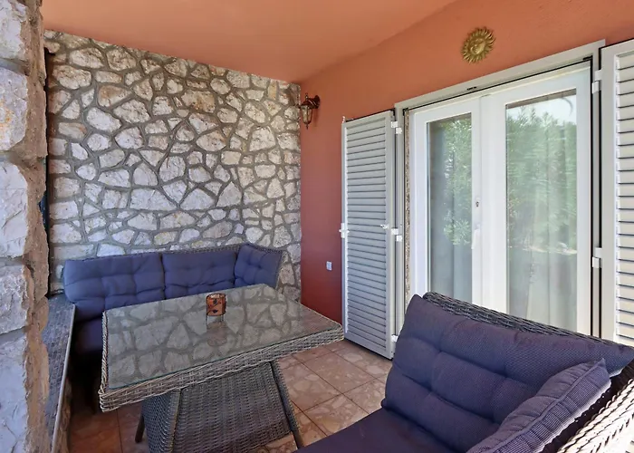 Tatil Evi Family Friendly House With A Swimming Pool Nska, Krk - 23499 *