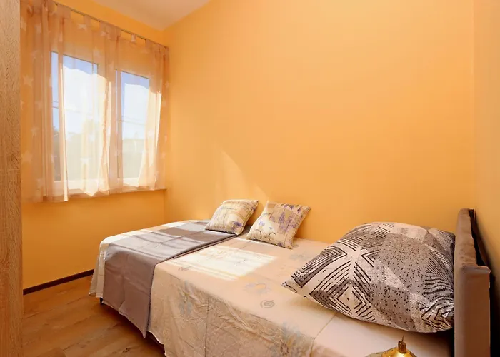 Family Friendly House With A Swimming Pool Nska, Krk - 23499 Tatil Evi