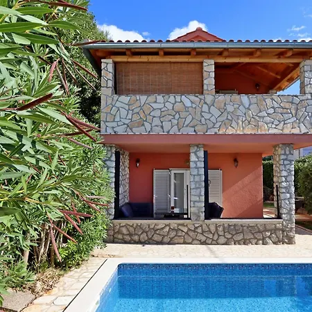 Family Friendly House With A Swimming Pool Nska, Krk - 23499 Hébergement de vacances *